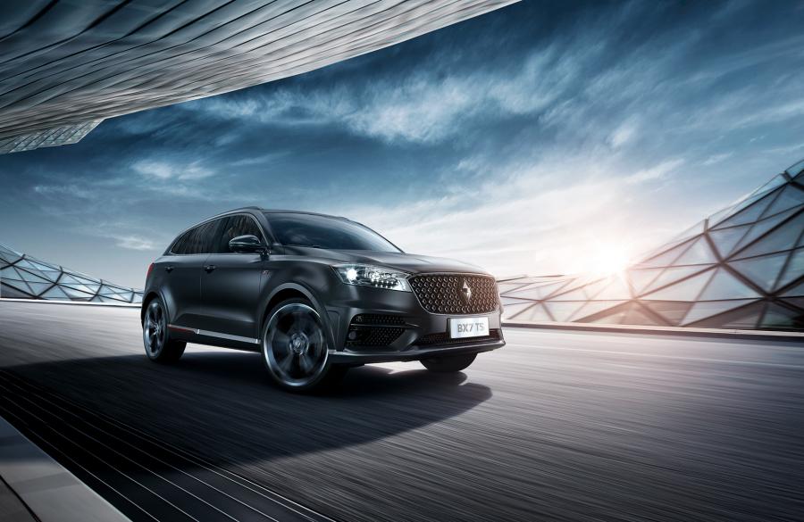  Borgward BX7 TS 2017 года  (фото 1 из 11)